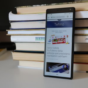 Sony Xperia 1 III Compact