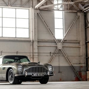 Aston Martin DB5