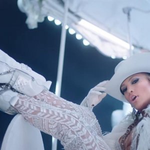 Jennifer Lopez novi spot 'Medicine'