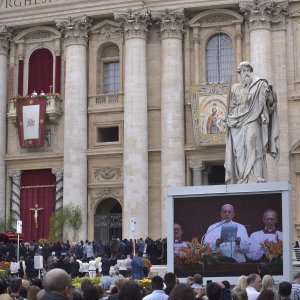 Papa Franjo u Uskrsnoj poruci osudio terorističke napade u Šri Lanki