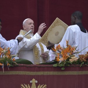 Papa Franjo u Uskrsnoj poruci osudio terorističke napade u Šri Lanki