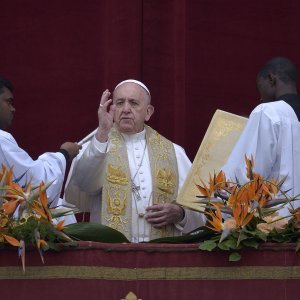 Papa Franjo u Uskrsnoj poruci osudio terorističke napade u Šri Lanki