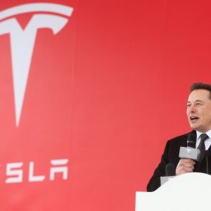 Elon Musk, osnivač Tesle (24)