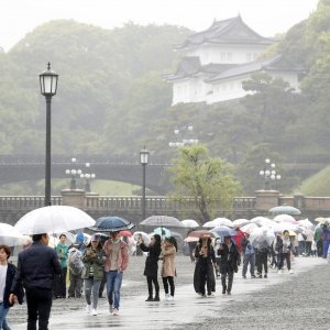 Abdikacija japanskog cara Akihita