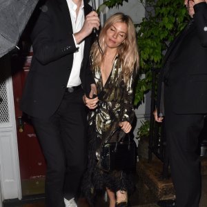 Sienna Miller s dečkom Lucasom Zwirnerom