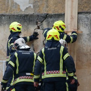 Sanacija urušenog zida kod Arheološkog muzeja u Zagrebu