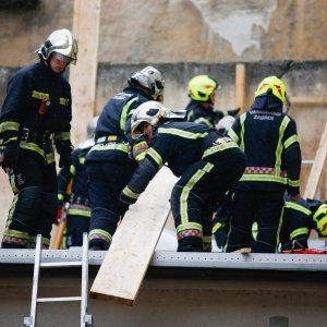 Sanacija urušenog zida kod Arheološkog muzeja u Zagrebu