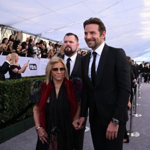 Bradley Cooper i mama Gloria