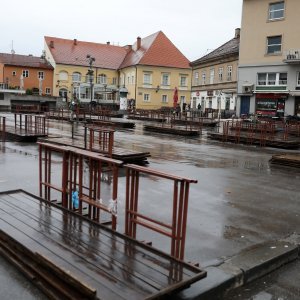 Zbog jakog nevremena na tržnici Dolac tek dvije prodavačice