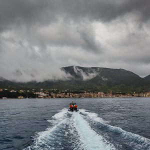 Kiša i vjetar stvaraju probleme u prometu