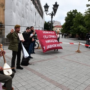 Protivnici Parade ponosa održali su antiprosvjed u Novom Sadu