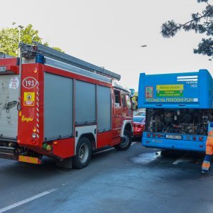 Zapalio se ZET-ov autobus