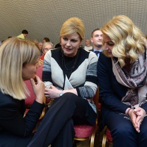 Kolinda Grabar-Kitarović