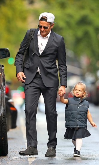 Bradley Cooper sa kćerkicom Leom