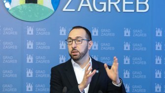 dvije godine na čelu zagreba