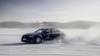 AMG Experience on Ice