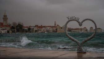 južni vjetrovi