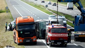 sudar autobusa i automobila