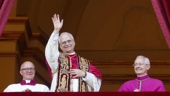 NOVI PAPA