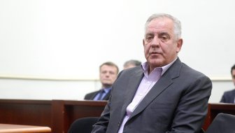 bivši premijer