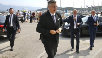 premijer na korčuli