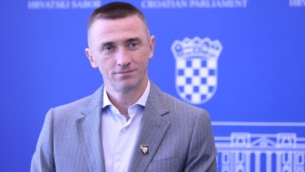 stranačka klauzura