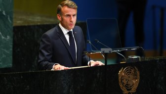 objavio macron