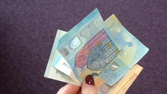 konsenzus vlade i oporbe