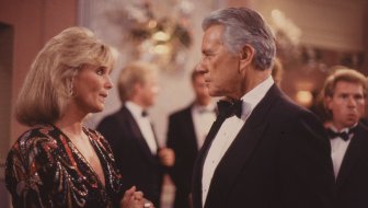 LINDA EVANS