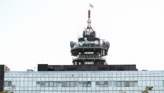 jedan suzdržan glas