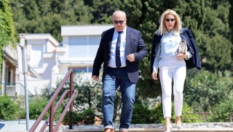 OGLASILA SE I POLICIJA