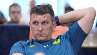 BIVŠI TRENER DINAMA