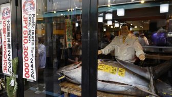 TEŠKA STOTINE KILOGRAMA