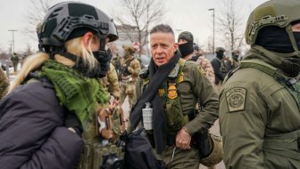 čOVJEK POSTAO SIMBOL