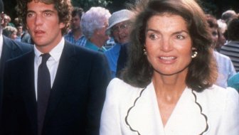 MRAČNO PROROČANSTVO