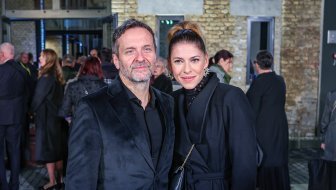 ZALJUBLJENI GOLUPČIĆI