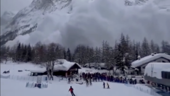 ŽESTOKA ZIMSKA OLUJA