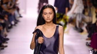 SILUETA PJEŠČANOG SATA