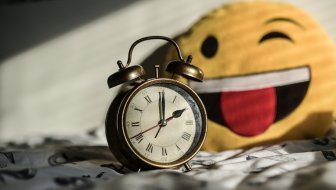 POMIČEMO SAT UNAPRIJED