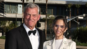 SAMoZATAJNA MILIJARDERKA