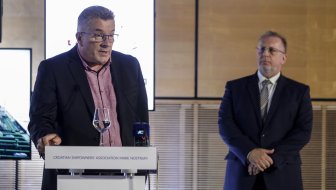 JAVILI SE OBITELJIMA