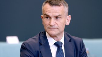 samo jedan kandidat