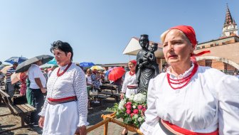 KRALJICA HRVATA