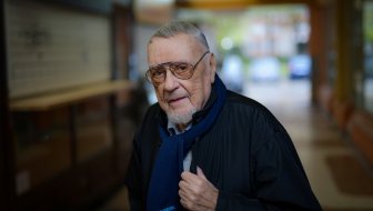 OPROST OD LEGENDE