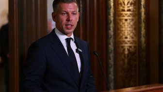 'neprihvatljive aktivnosti'