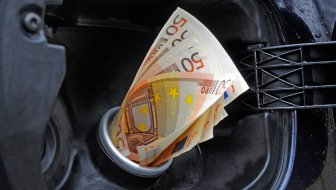 premašile tri eura