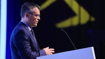 prozvao i ministra