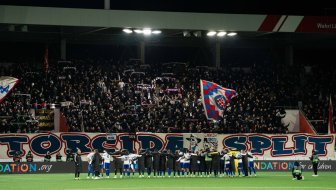 SJAJNA ATMOSFERA