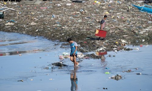 Amerika i Europa na mukama: Kako vlastito smeće istovariti u tuđe dvorište?