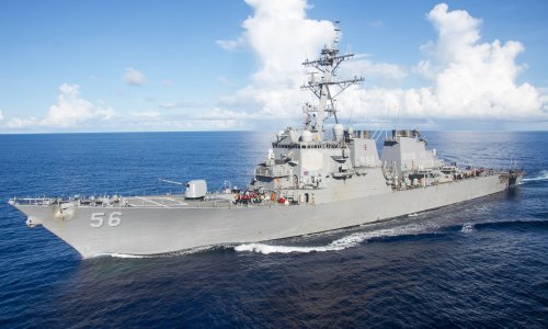 Bijela kuća pokušala je maknuti brod USS John McCain iz Trumpova vidokruga